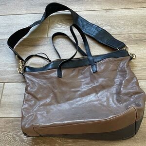 Innue Leather Shoulder Tote Bag Black/Brown
